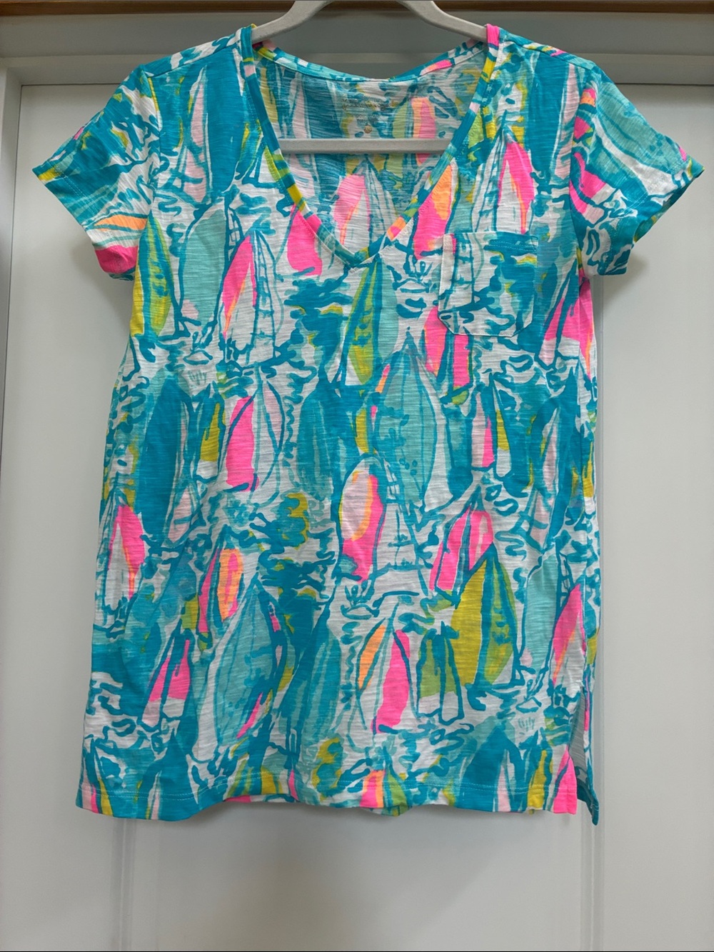 Lilly Pulitzer 100% cotton tee in excellent condition